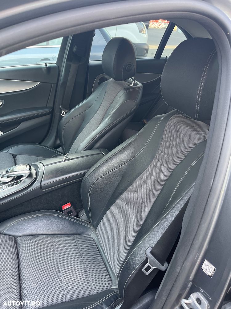 Mercedes-Benz E 220 d 4MATIC Aut. - 4