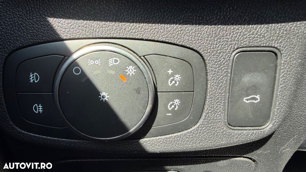 Ford Focus - 20
