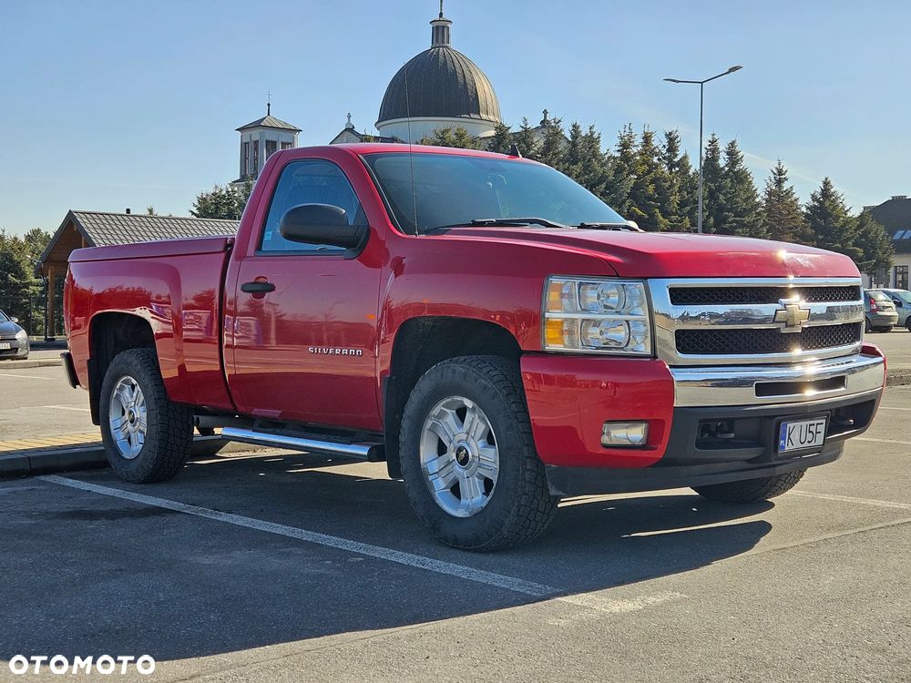 Chevrolet Silverado - 6