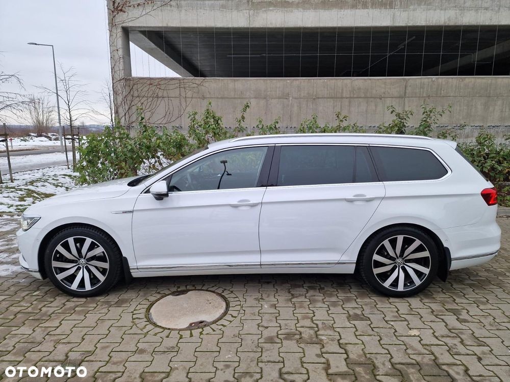 Volkswagen Passat - 5