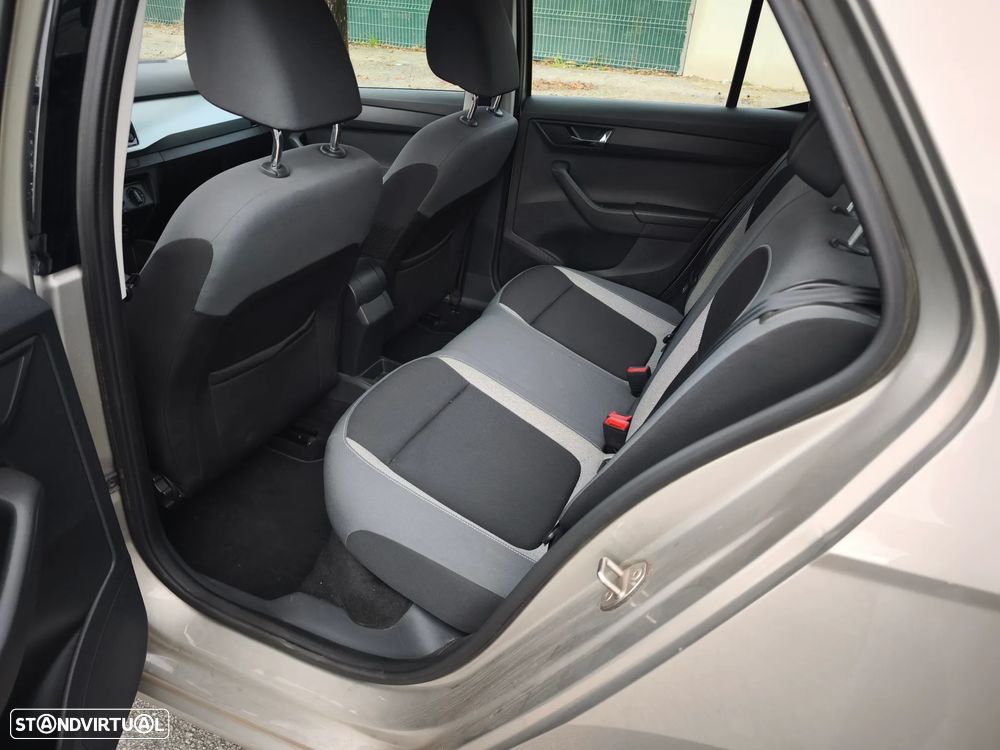 Skoda Fabia 1.0 Ambition - 9