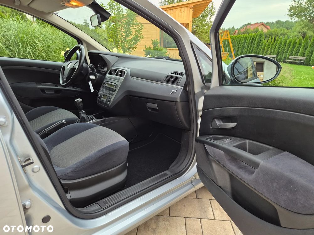 Fiat Grande Punto 1.4 T-Jet 16V Dynamic - 25