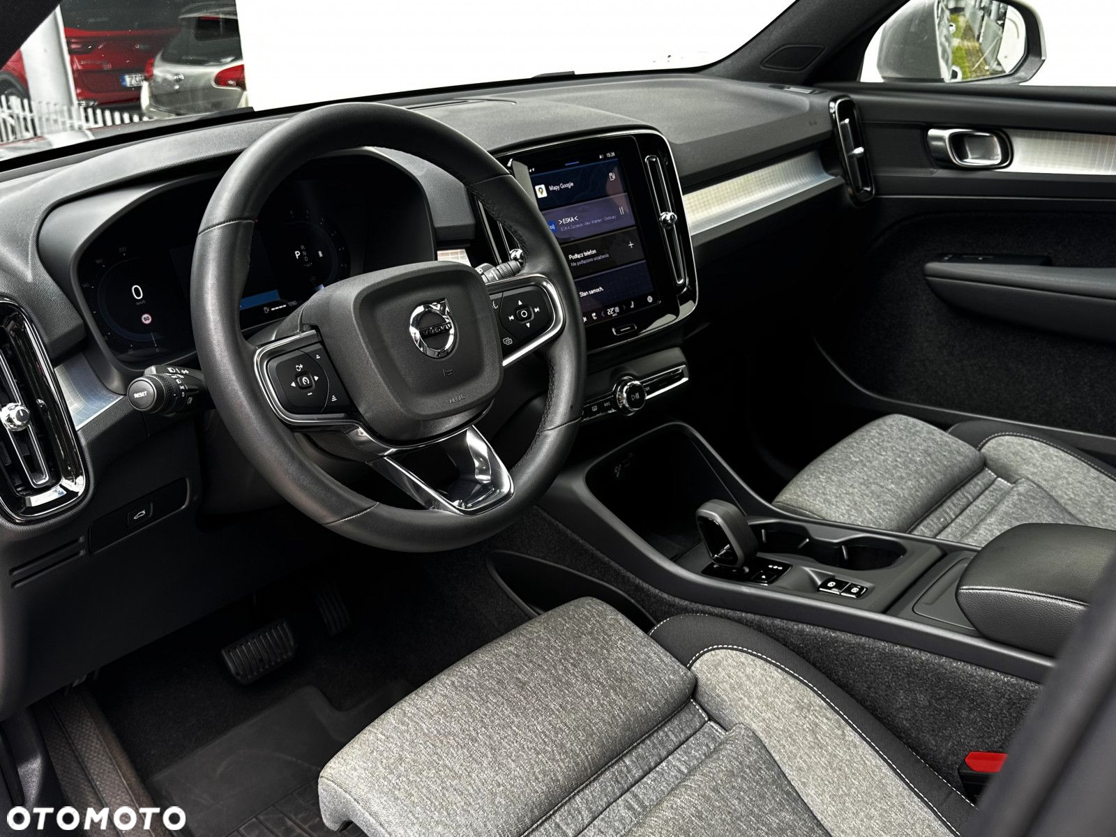 Volvo XC 40 - 23