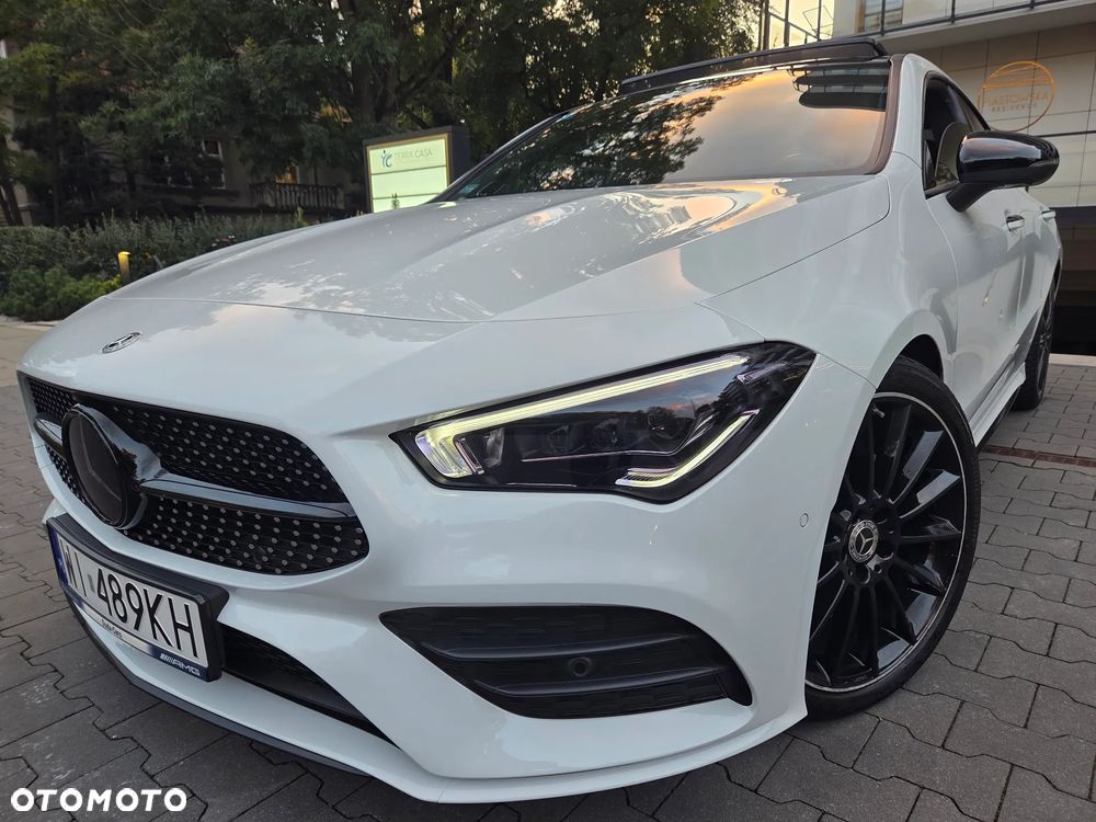 Mercedes-Benz CLA 220 4-Matic AMG Line 7G-DCT - 2