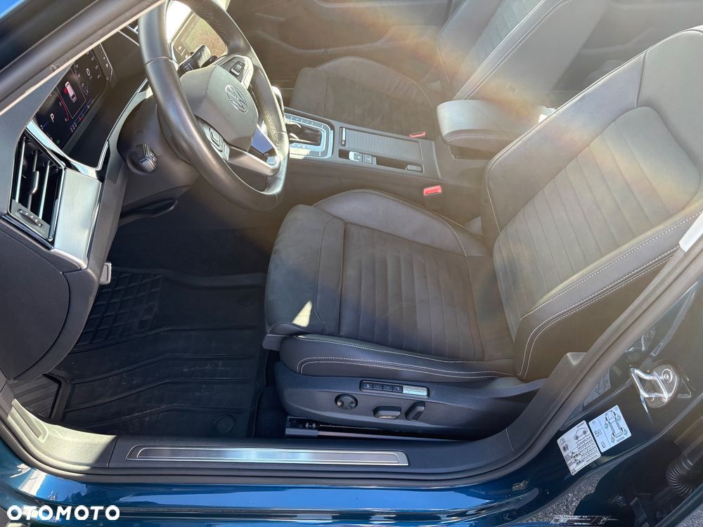 Volkswagen Passat 2.0 TDI EVO Elegance DSG - 17