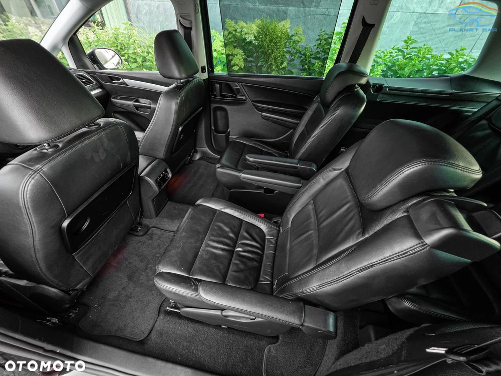 Volkswagen Sharan 2.0 TDI DSG Blue Motion Highline - 16