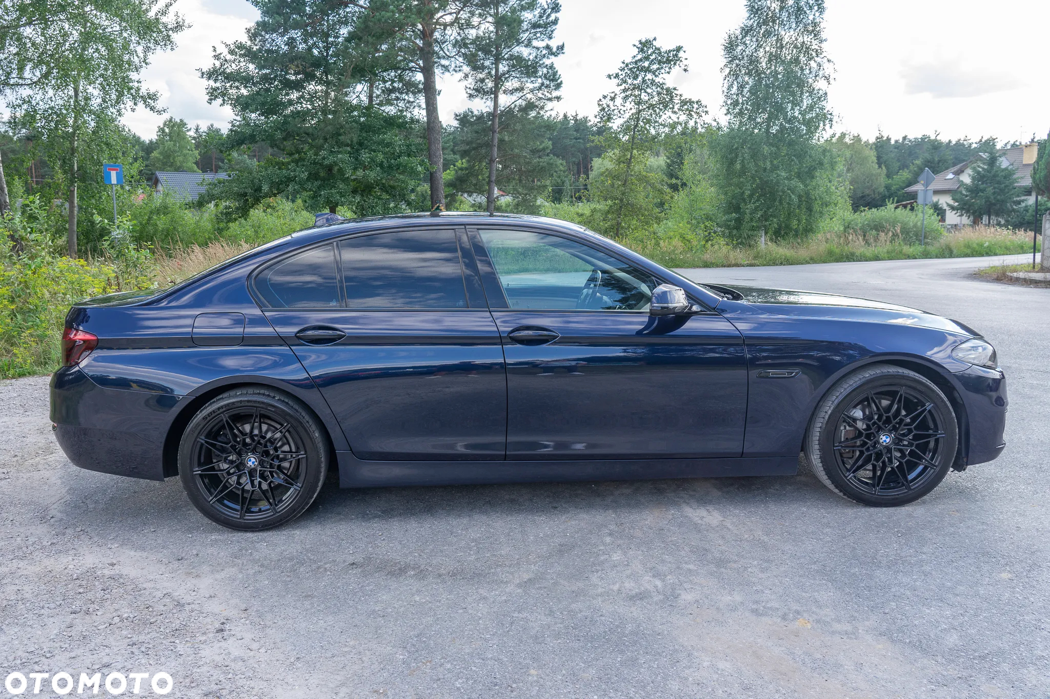 BMW Seria 5 525d xDrive Luxury Line - 11