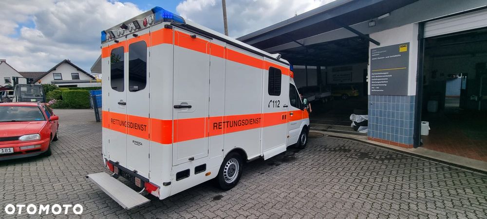 Mercedes-Benz Sprinter - 31