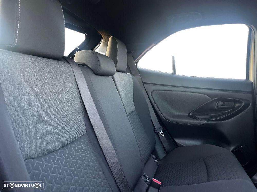 Toyota Yaris Cross 1.5 HDF Square Collection - 7