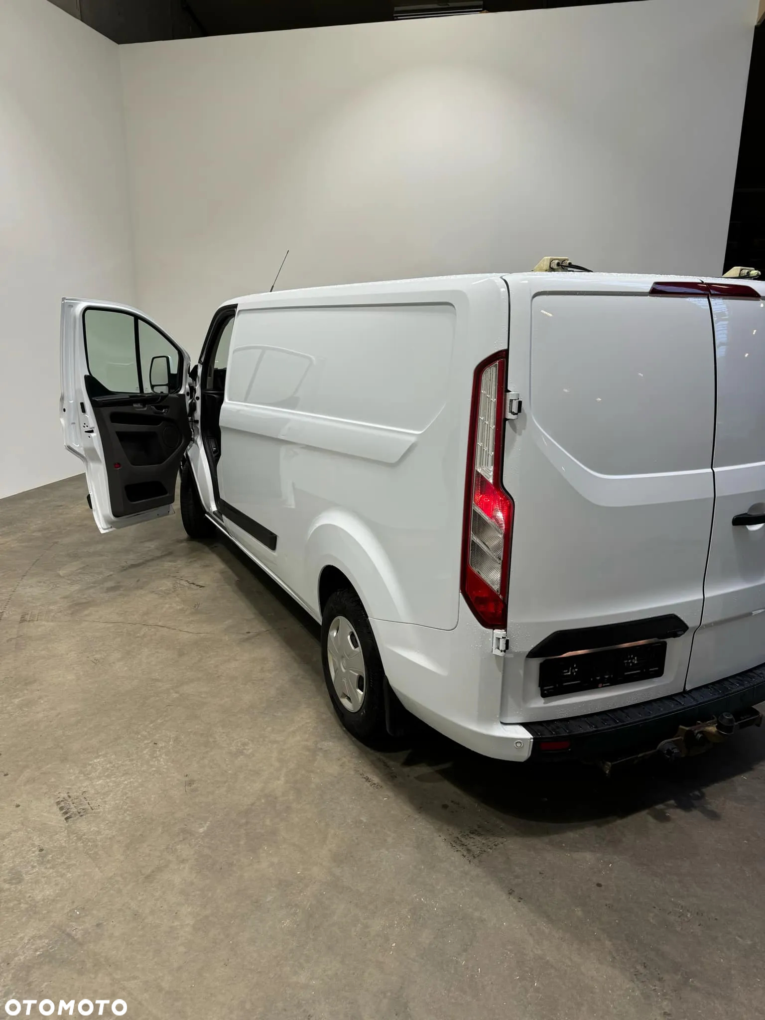 Ford Transit Custom - 5