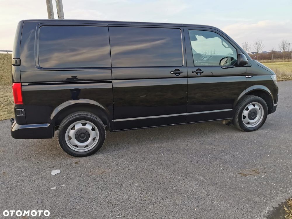 Volkswagen Transporter T6 2.0 TDi DSG L1H1 VAT-1 bardzo bogaty Faktura Vat 23% - 6