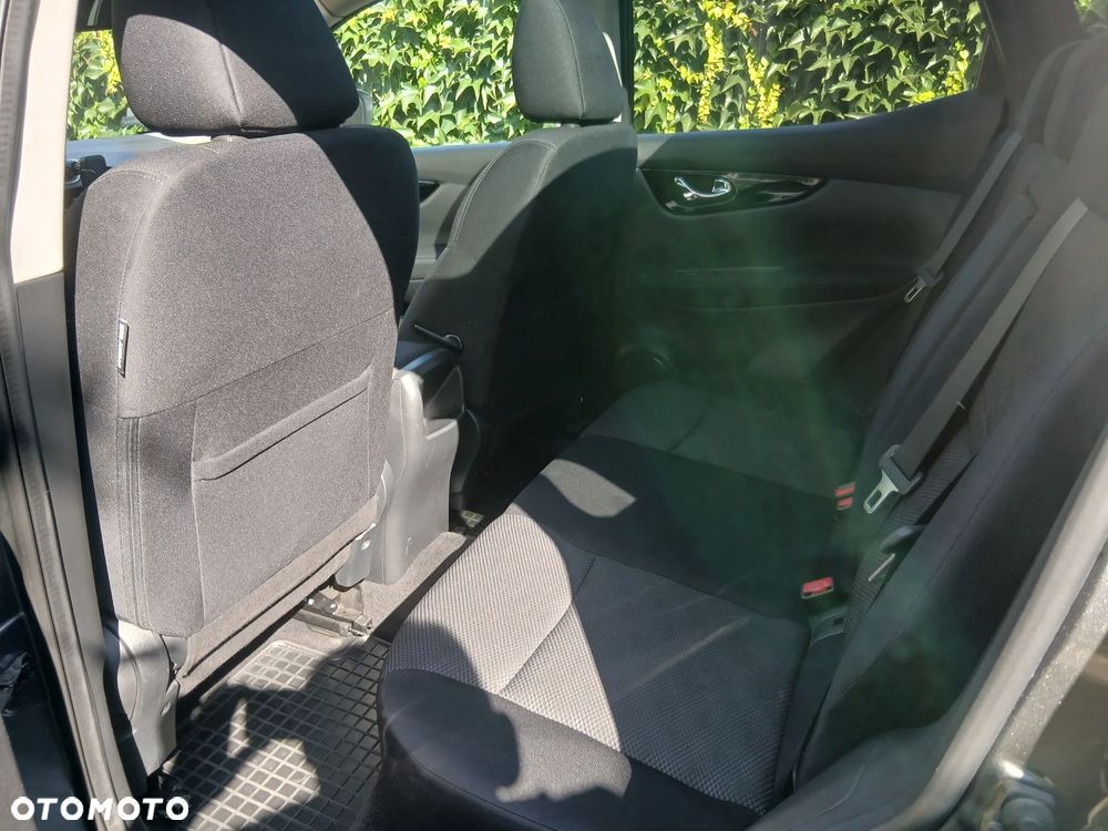 Nissan Qashqai - 11