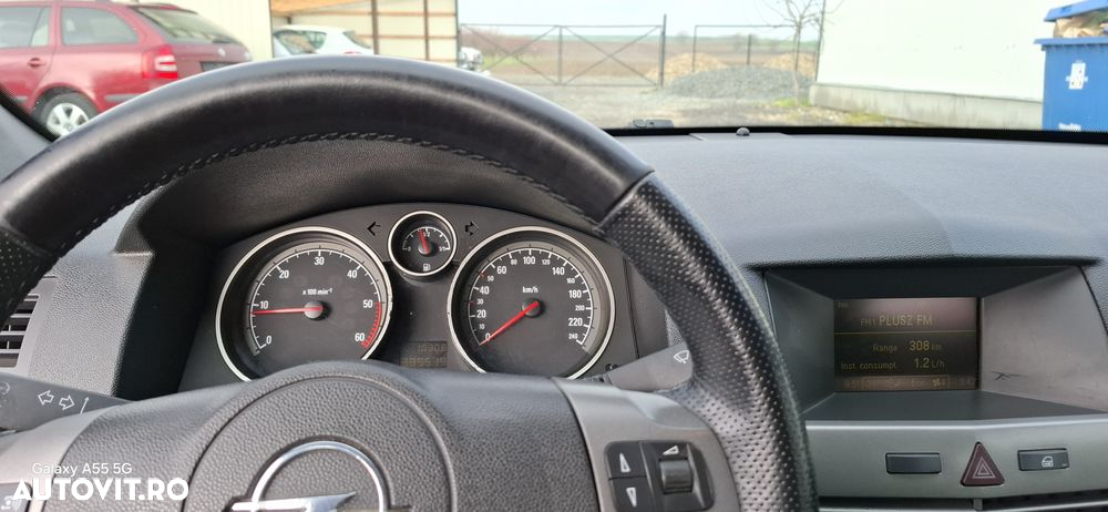 Opel Astra 1.7 CDTI - 7