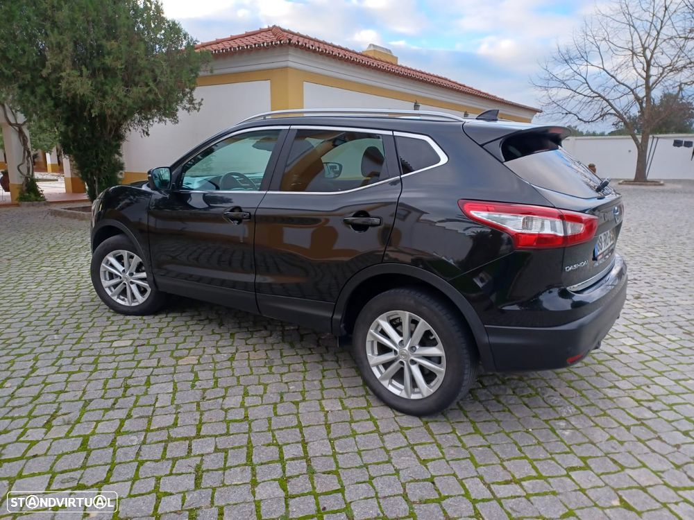 Nissan Qashqai 1.6 dCi Tekna Premium Pele - 2