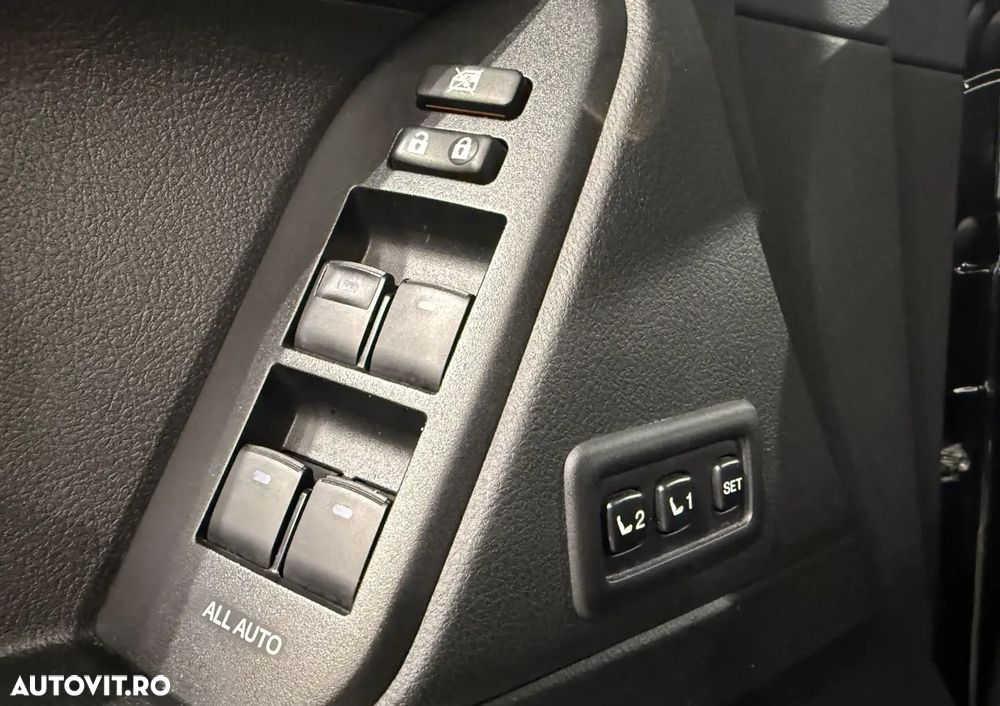 Toyota Land Cruiser 2.8 D-4D Automatik - 9