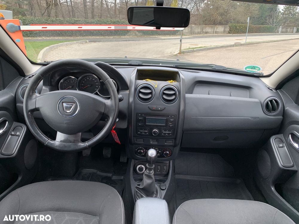 Dacia Duster dCi 110 FAP 4x4 Laureate - 7