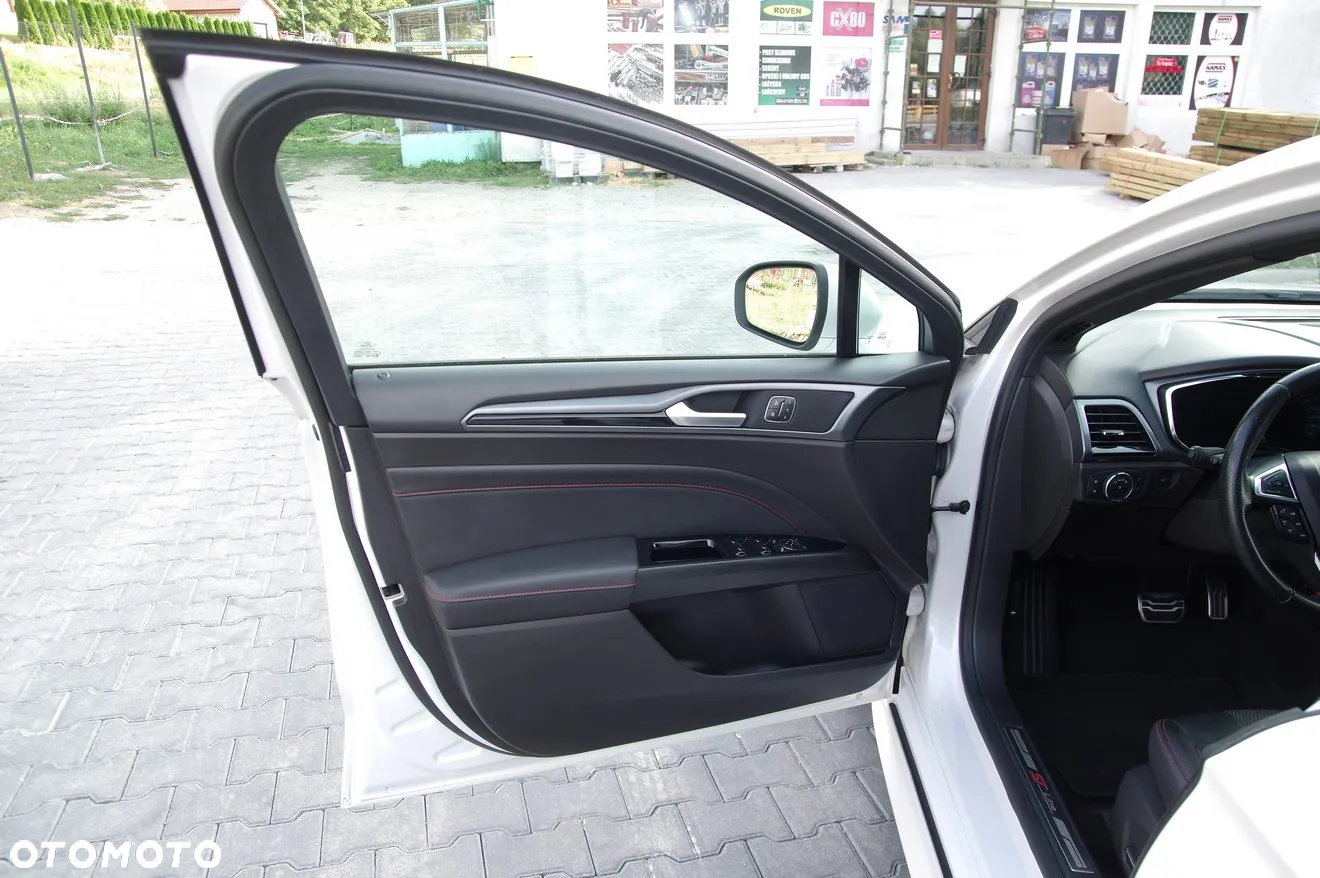 Ford Mondeo 2.0 TDCi Bi-Turbo ST-Line X PowerShift - 18