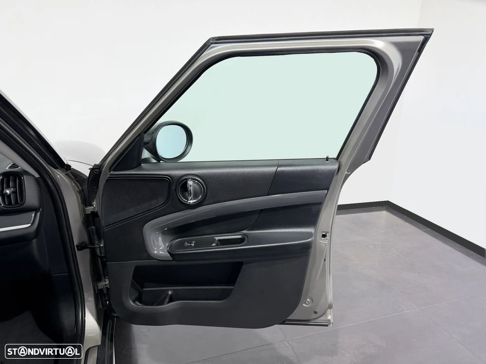 MINI Countryman Cooper SE ALL4 Auto - 42