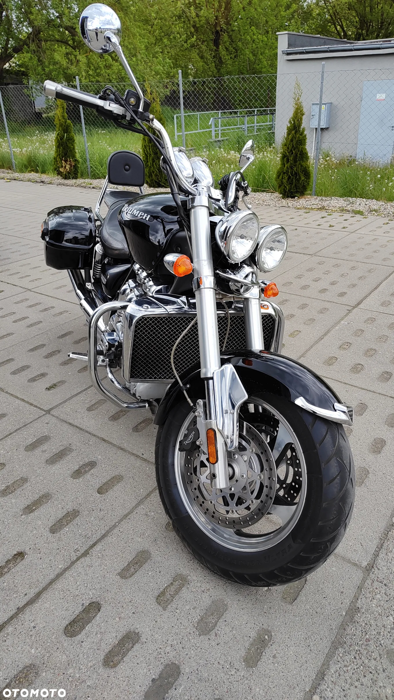 Triumph Rocket - 4