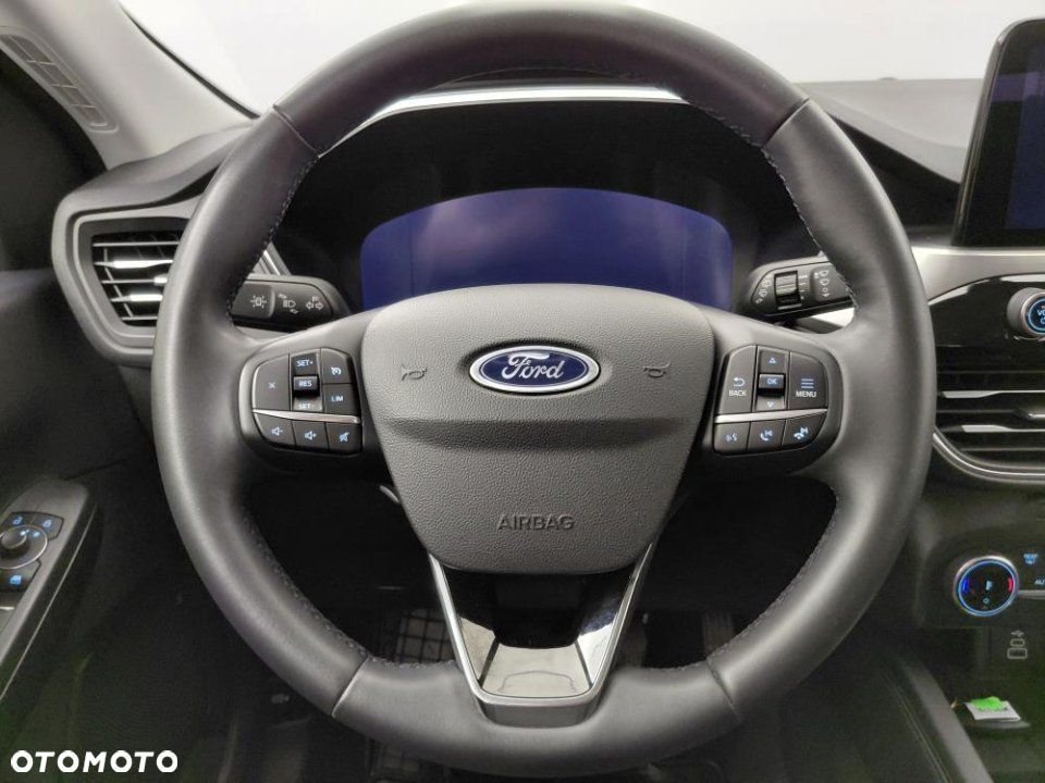 Ford Kuga - 13