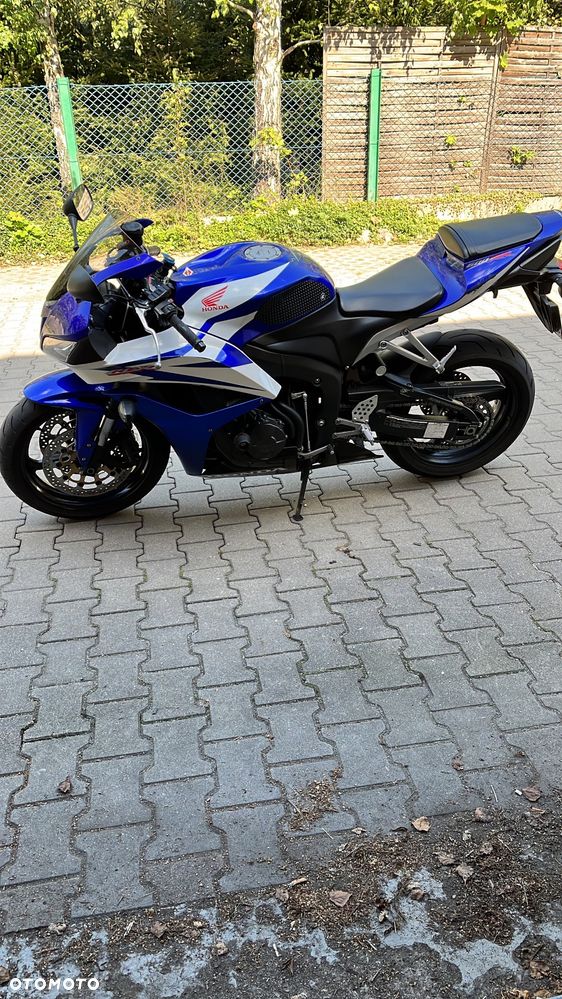 Honda CBR - 11