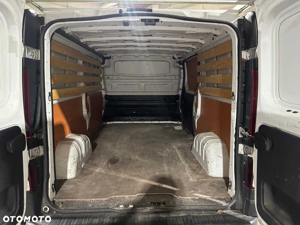 Renault Trafic - 11