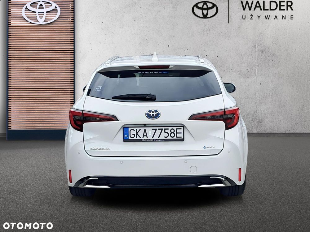 Toyota Corolla - 4