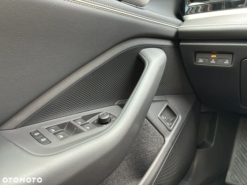 Volkswagen Passat - 18