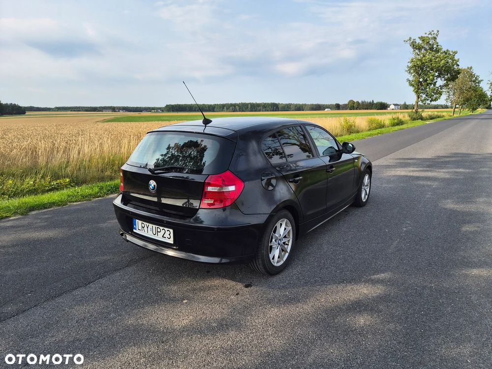 BMW Seria 1 118d DPF - 5