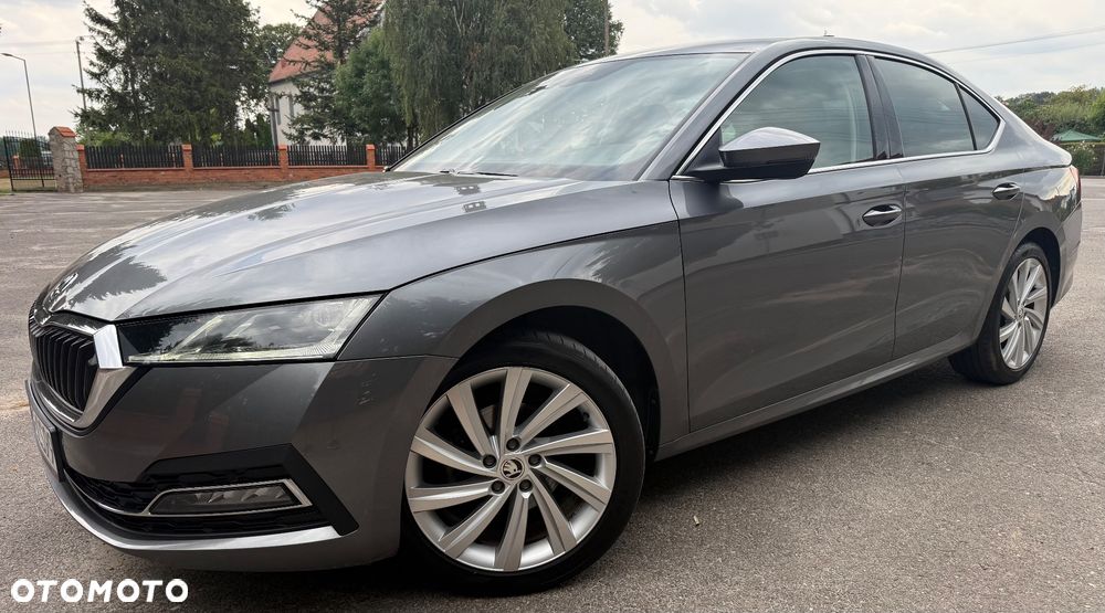 Skoda Octavia 2.0 TDI Sportline DSG - 27