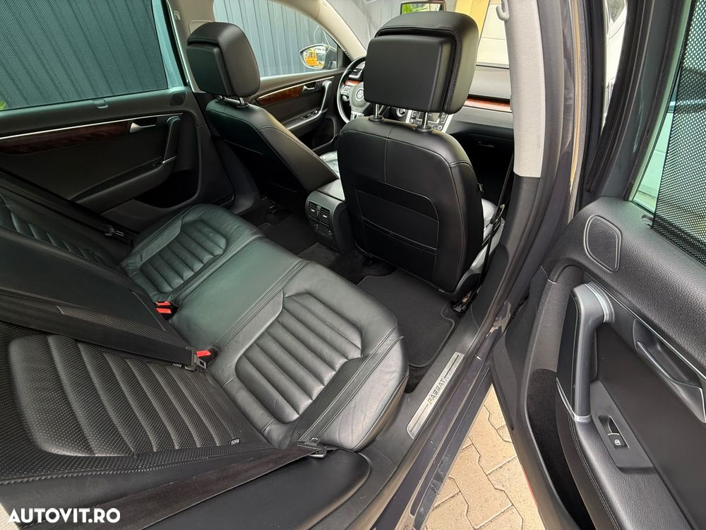 Volkswagen Passat 2.0 TDI 4Motion DSG BlueMotion Tech Highline - 21