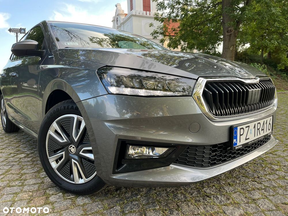 Skoda Fabia 1.0 TSI Style Color DSG - 4