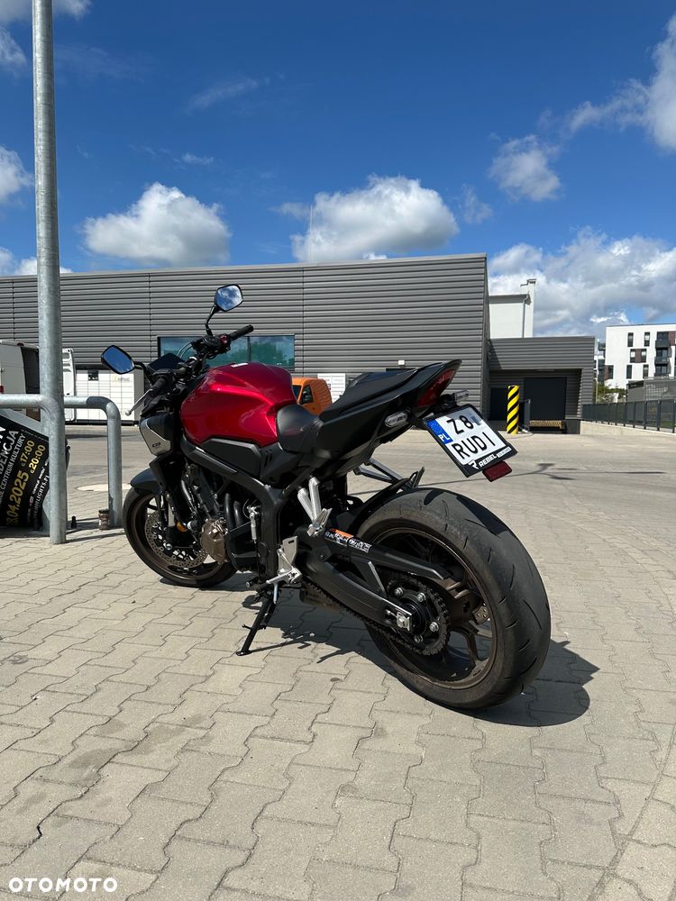 Honda CB - 11