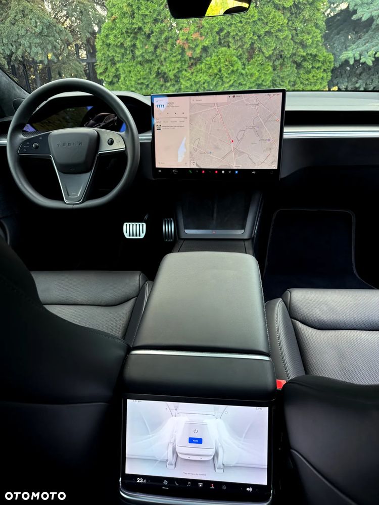 Tesla Model S Plaid - 8