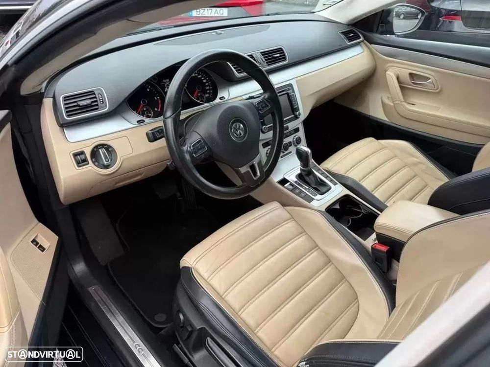 VW Passat CC 2.0 TDi BlueMotion DSG - 11