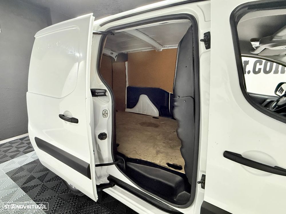 Citroën BERLINGO 1.6 HDI LONGA - 12