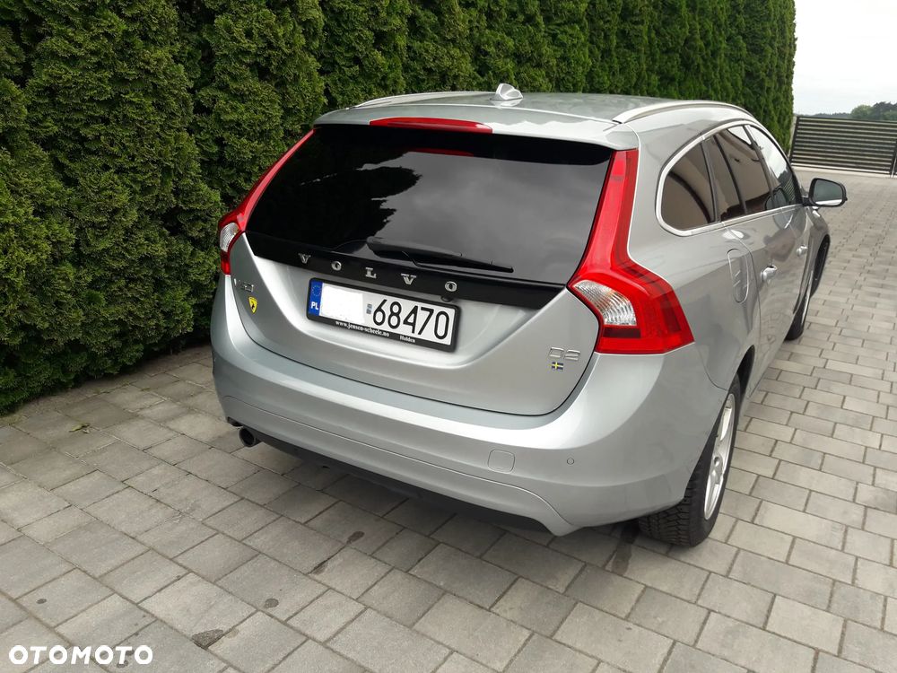 Volvo V60 D2 Drive-E Summum - 1