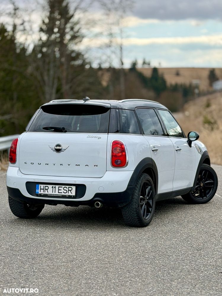 Mini Countryman Cooper D ALL4 AT - 8