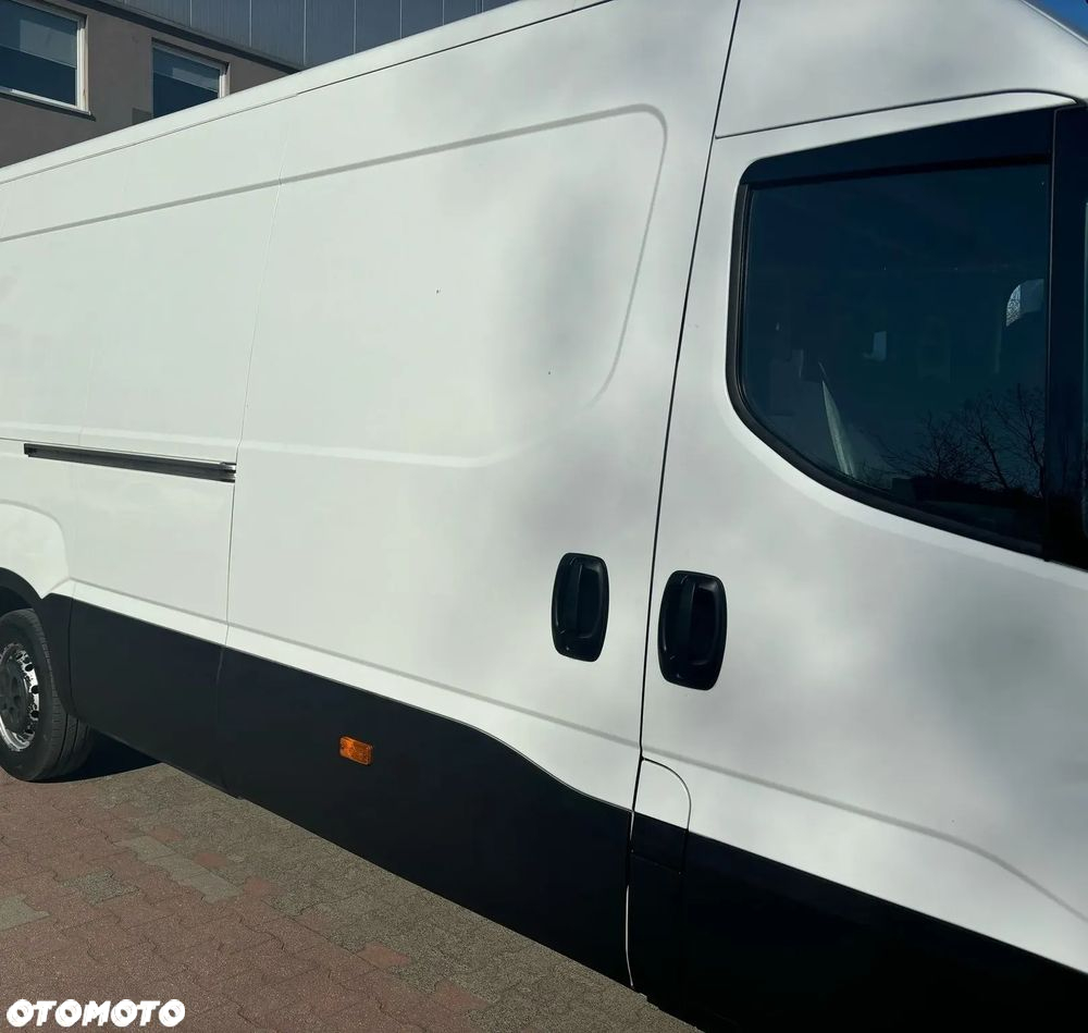 Iveco DAILI - 8