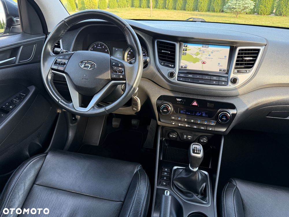 Hyundai Tucson blue 1.6 GDi 2WD Navi - 33