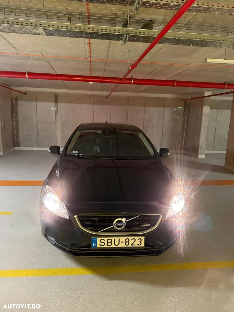 Volvo V40 D2 Geartronic Momentum - 8