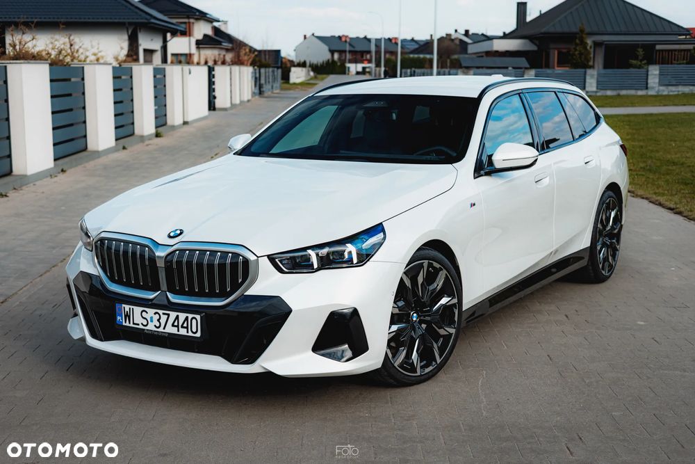 BMW Seria 5 520d xDrive M Sport sport - 1