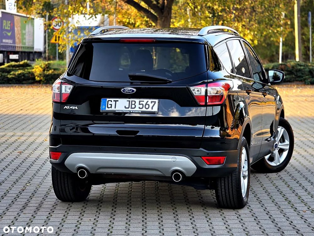 Ford Kuga 2.0 TDCi FWD Titanium Plus - 22