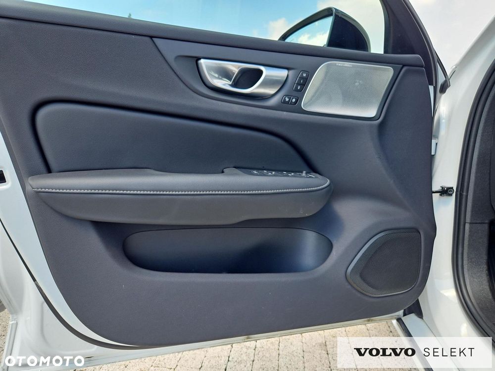 Volvo S60 B5 B AWD Ultimate Dark - 16