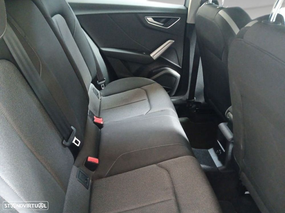 Audi Q2 30 TFSI Advanced - 18