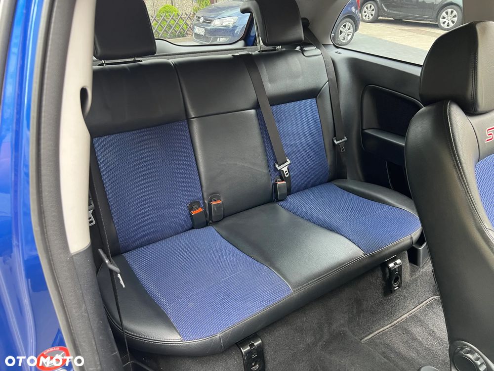 Ford Fiesta - 20