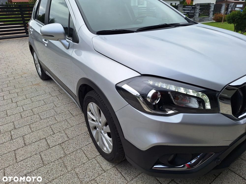 Suzuki SX4 S-Cross 1.0 T Premium 4WD - 24