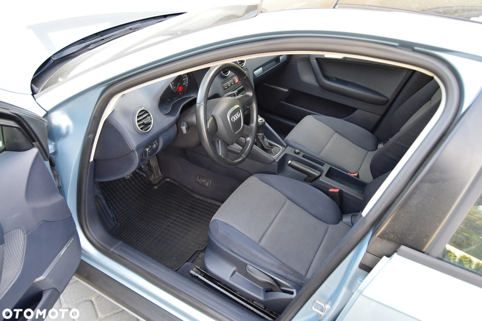 Audi A3 2.0 FSI Ambiente - 7