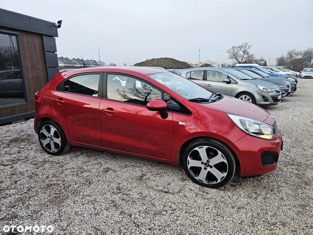Kia Rio 1.2 Edition 7 - 12