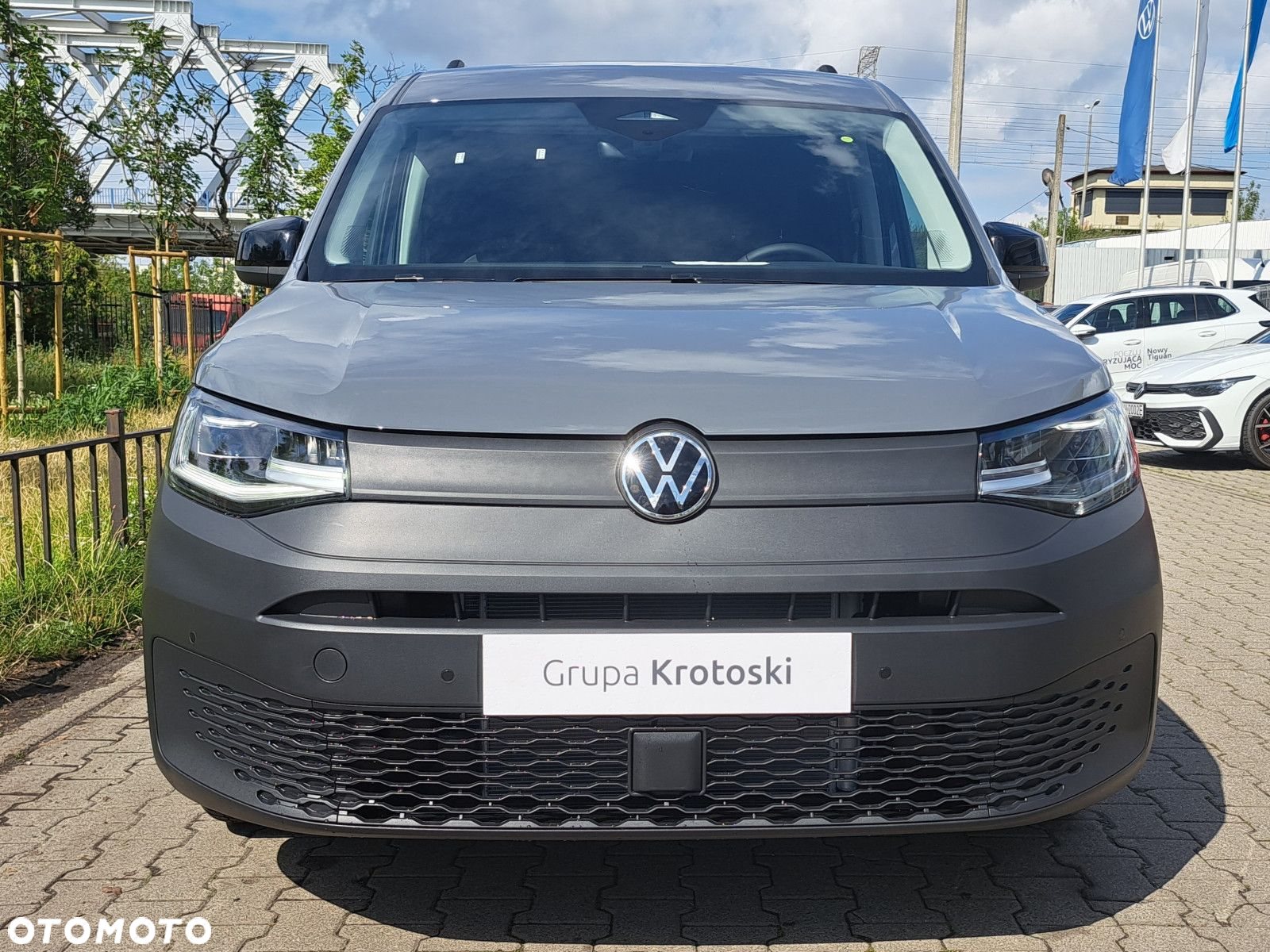 Volkswagen Caddy Cargo 2.0 TDI Manual 4Motion - 3